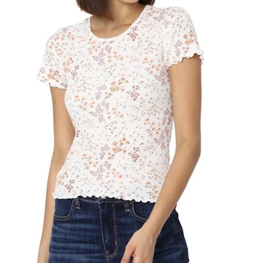 American Eagle AE Floral Waffle Knit Top Small White Lettuce Edge Short Sleeve